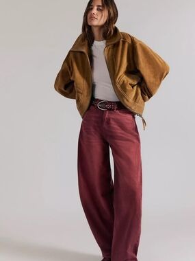 NWT Free People We The Free Bodie Arc Barrel Jeans In Sangria High Rise 27